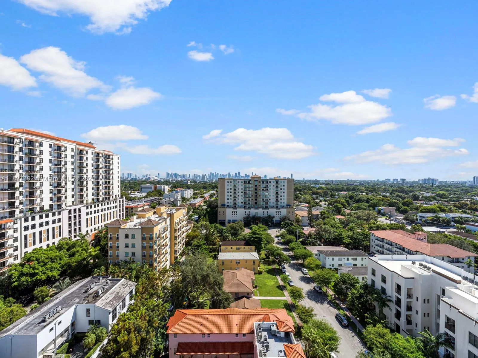 911 E Ponce De Leon Blvd, #1601