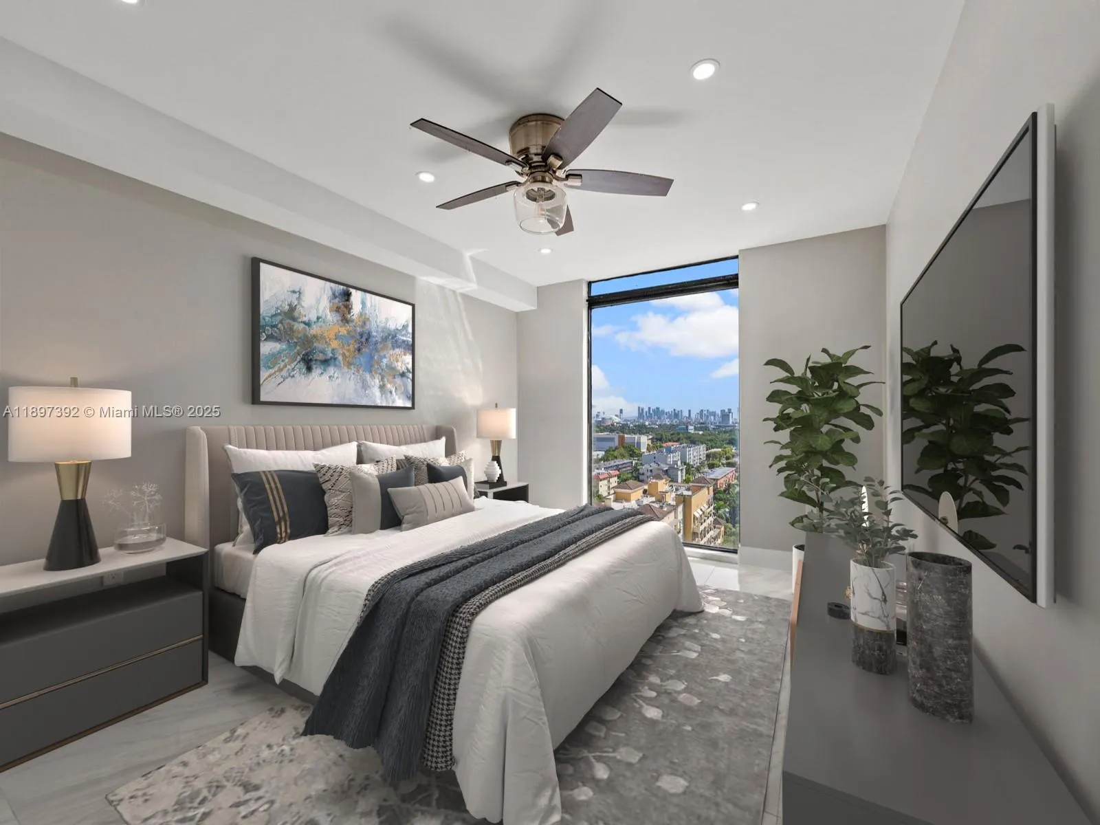 911 E Ponce De Leon Blvd, #1601