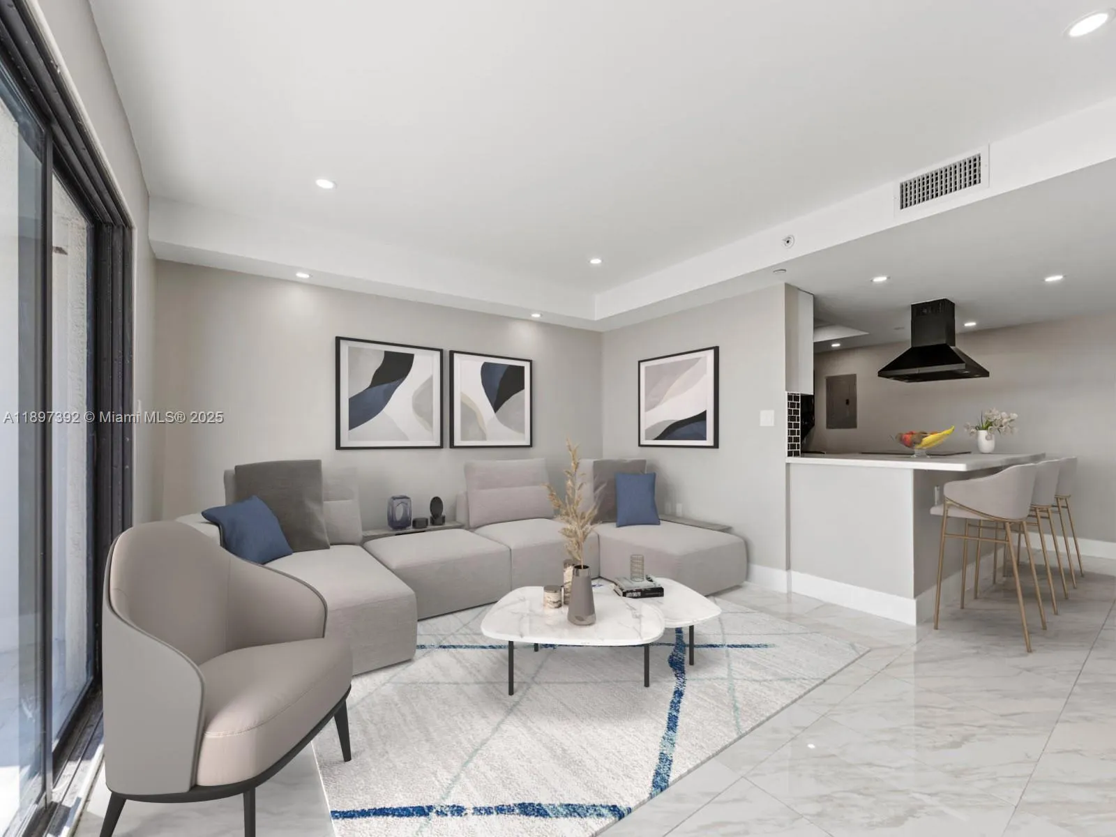 911 E Ponce De Leon Blvd, #1601