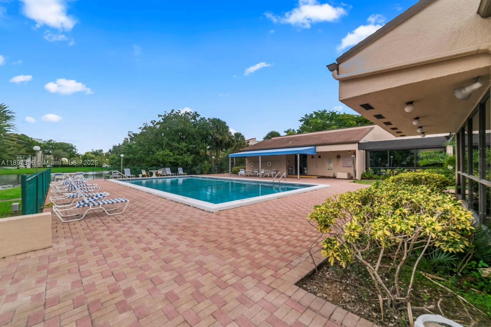 2311 S Cypress Bend Dr, #217A