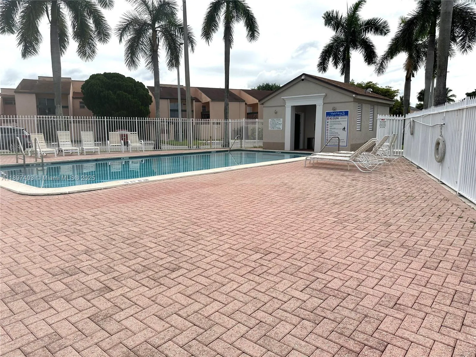 9203 Fontainebleau Blvd, #101