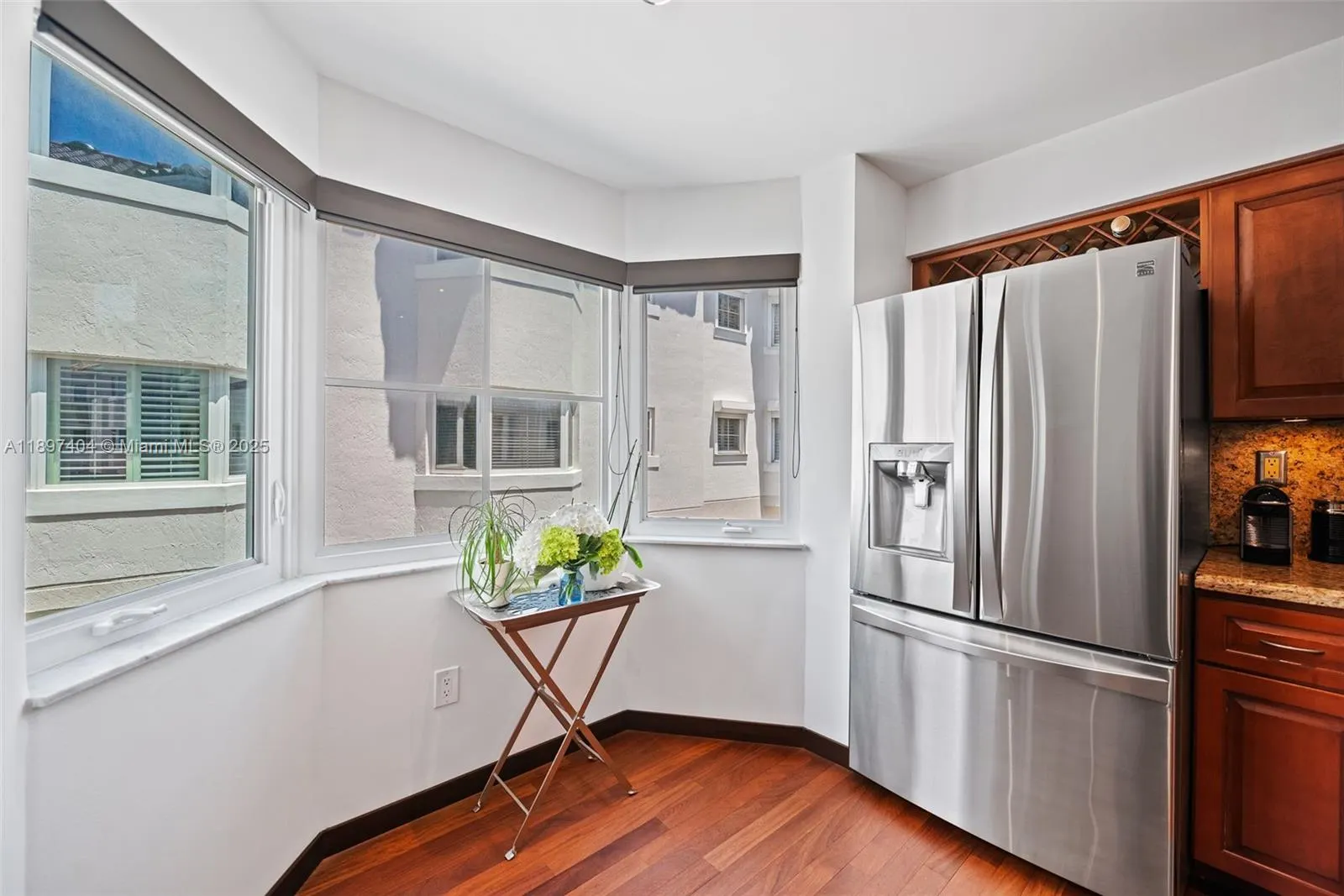 261 Navarre Ave, #A-3