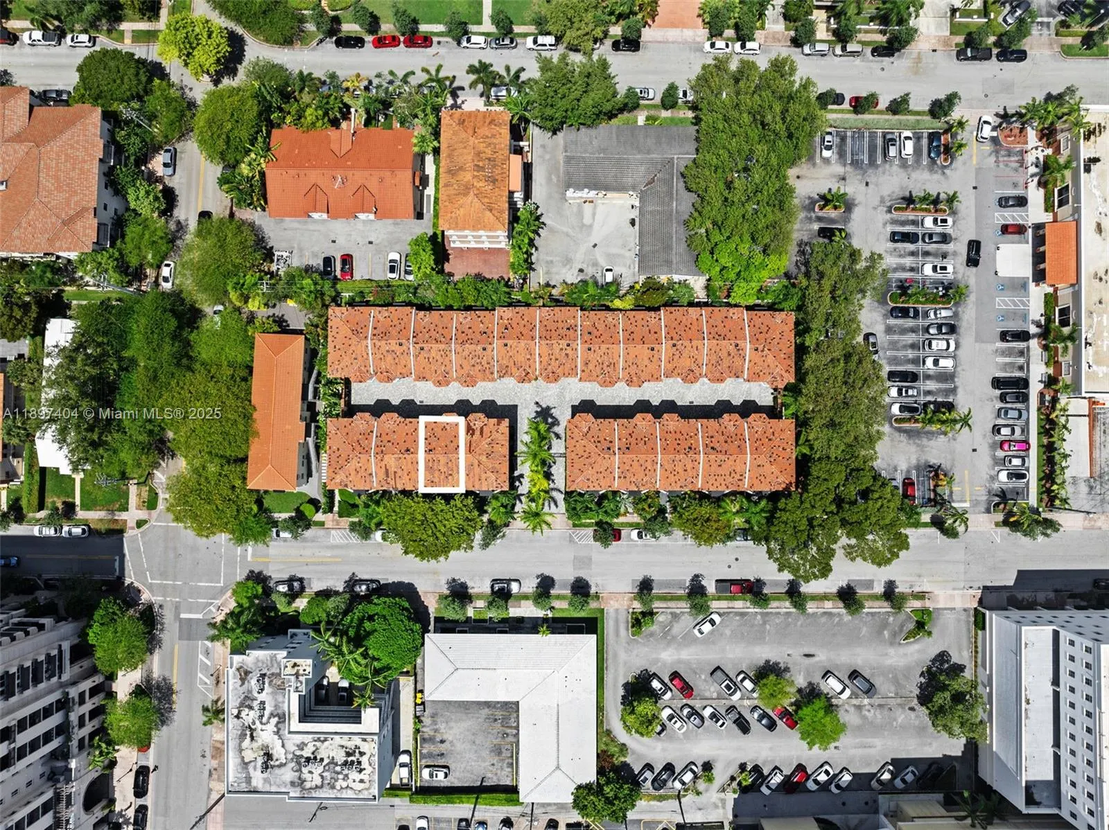 261 Navarre Ave, #A-3