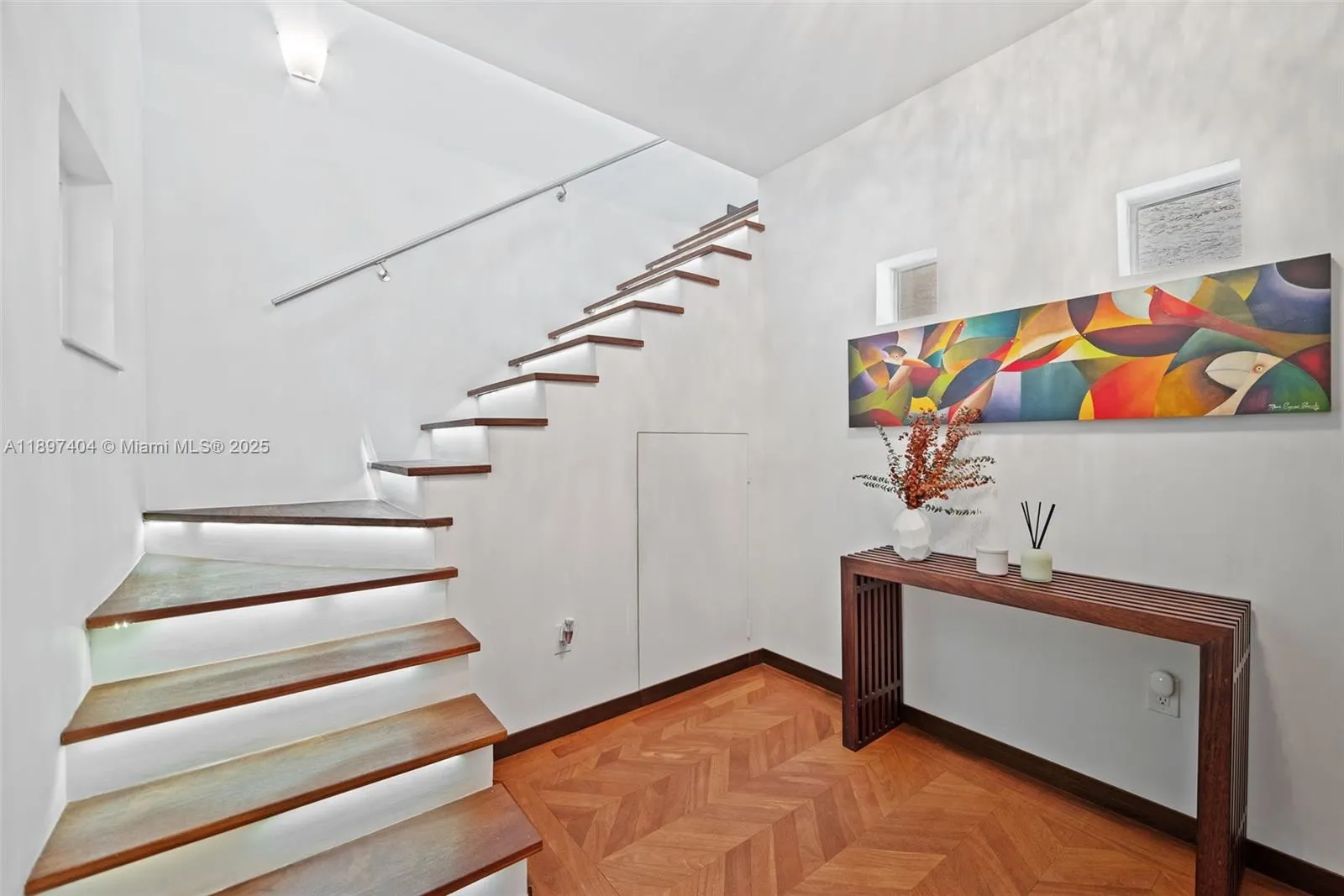 261 Navarre Ave, #A-3