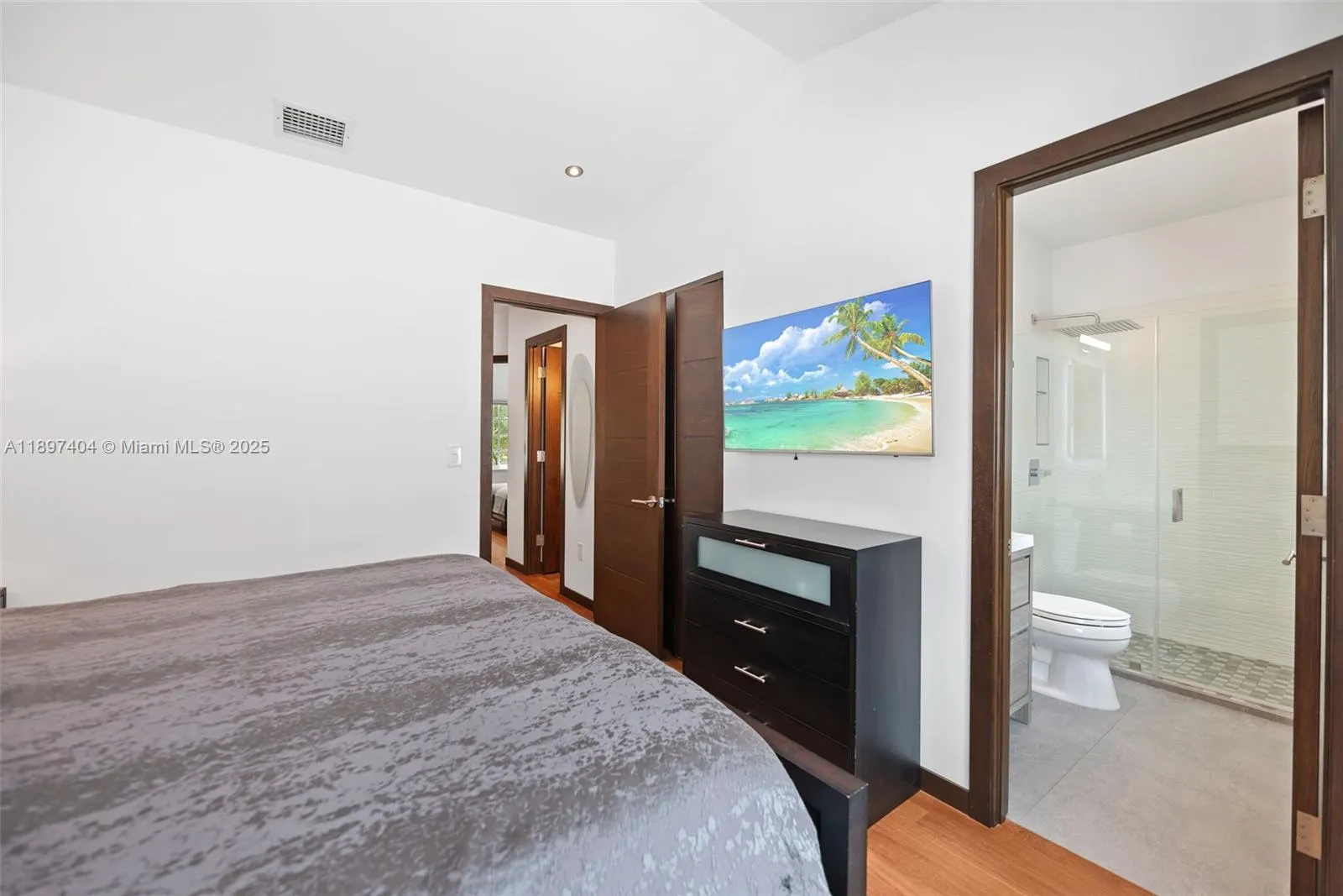 261 Navarre Ave, #A-3