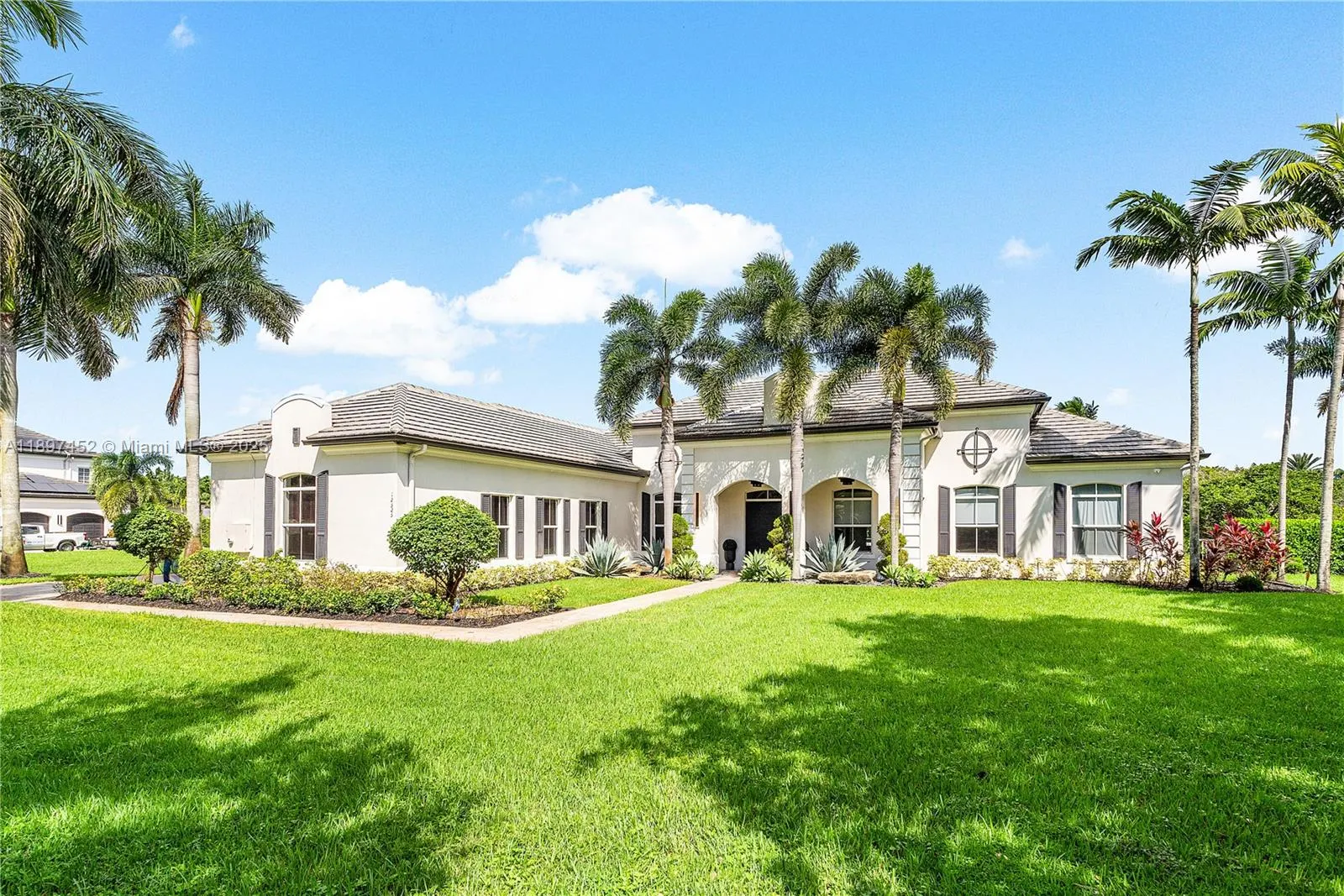 12525 SW 15th Mnr