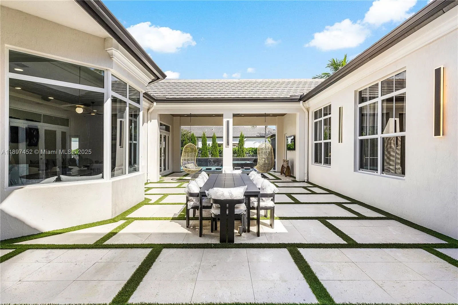 12525 SW 15th Mnr
