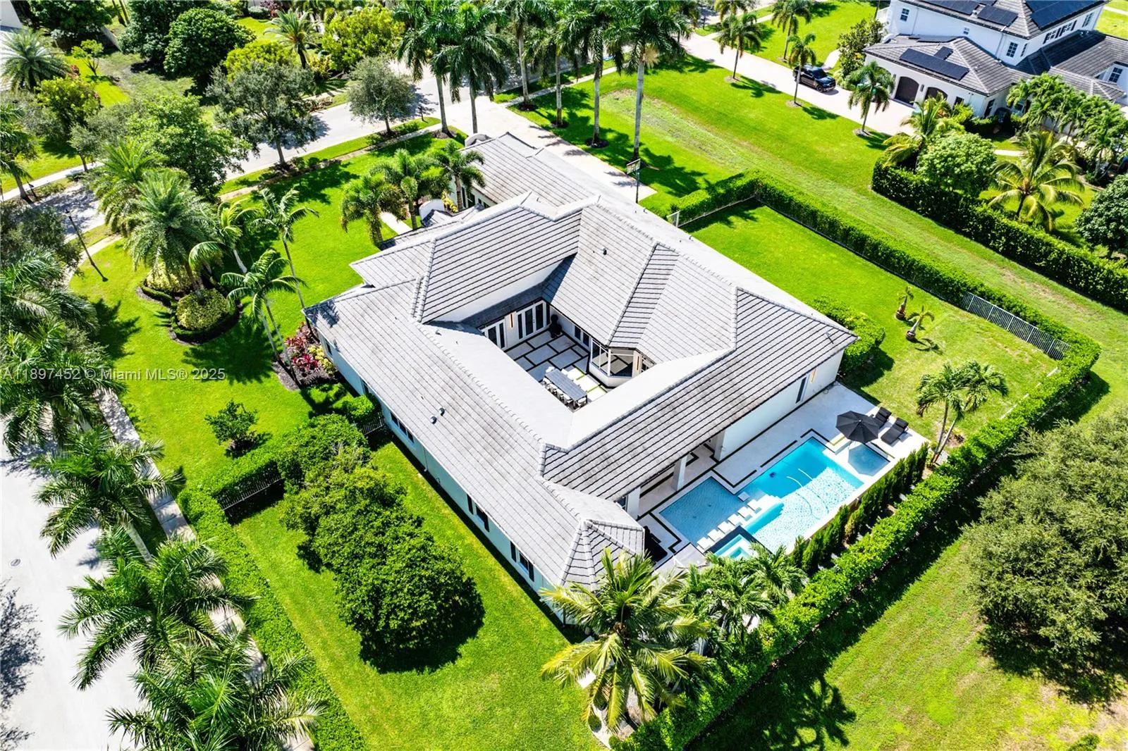 12525 SW 15th Mnr