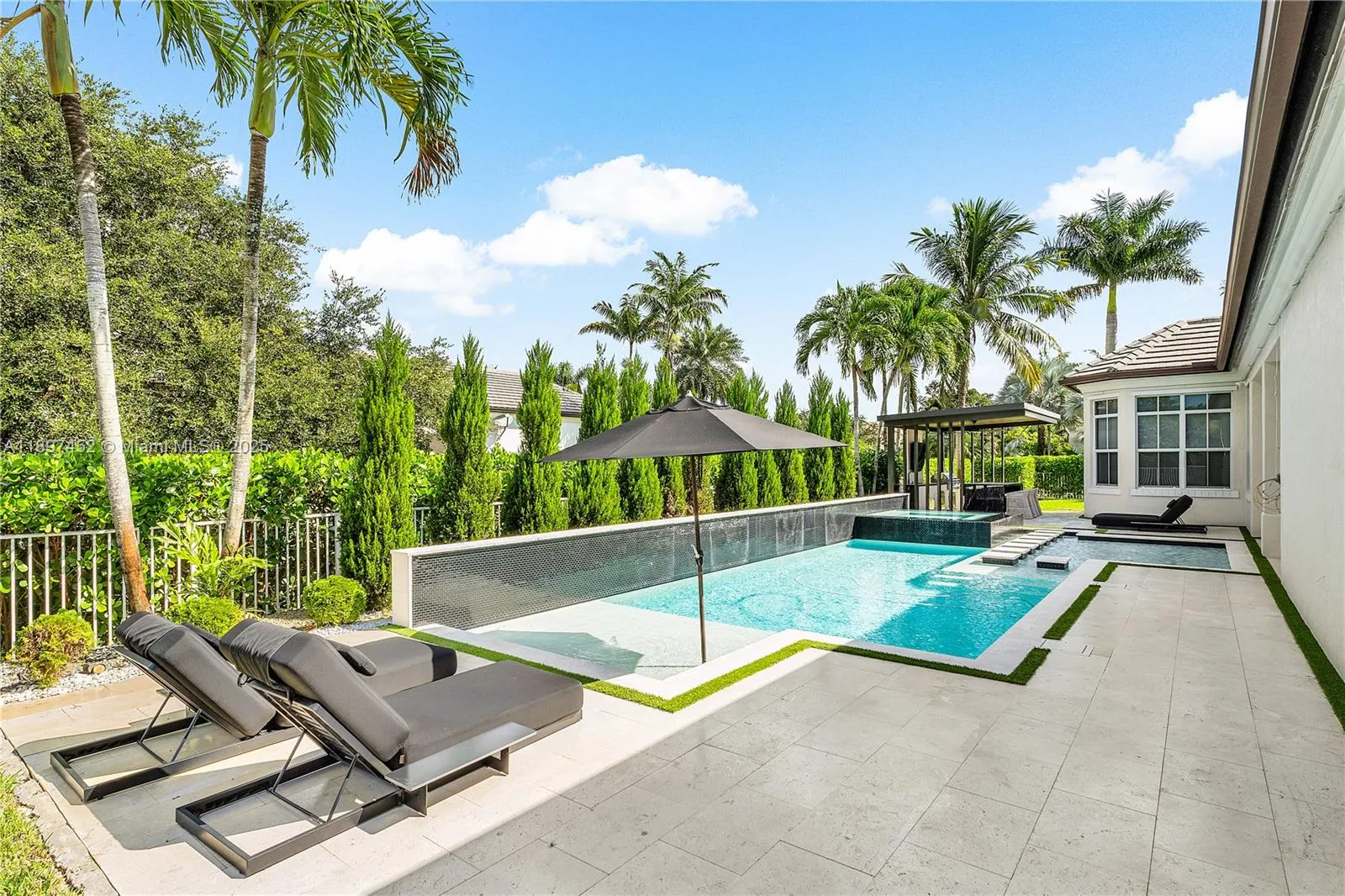 12525 SW 15th Mnr