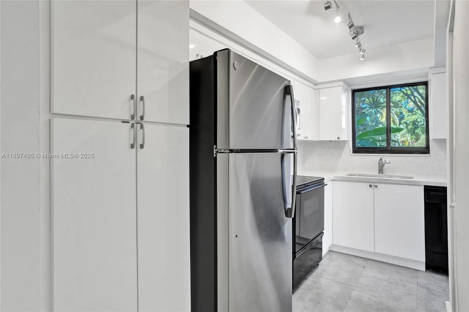 20332 NE 34th Ct, #26