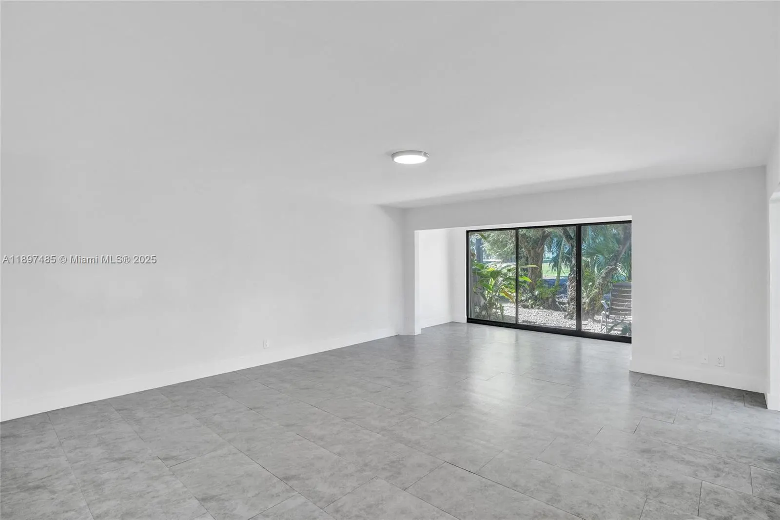 20332 NE 34th Ct, #26