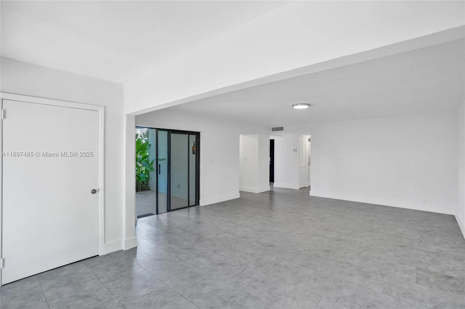 20332 NE 34th Ct, #26