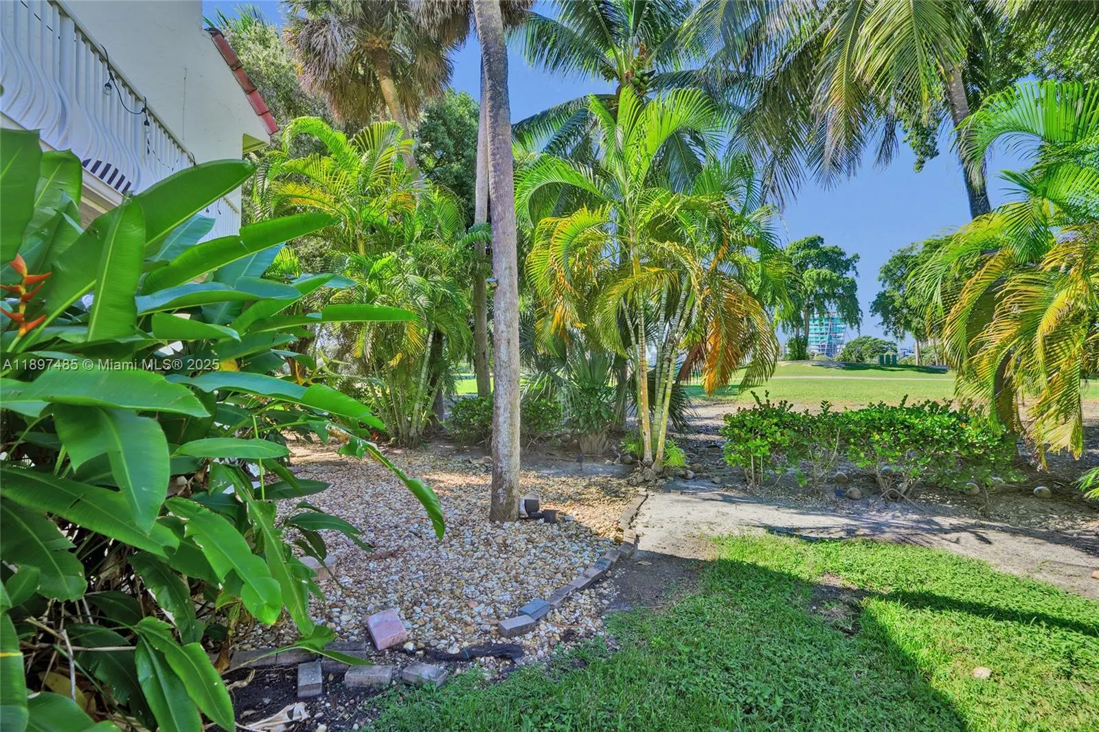 20332 NE 34th Ct, #26