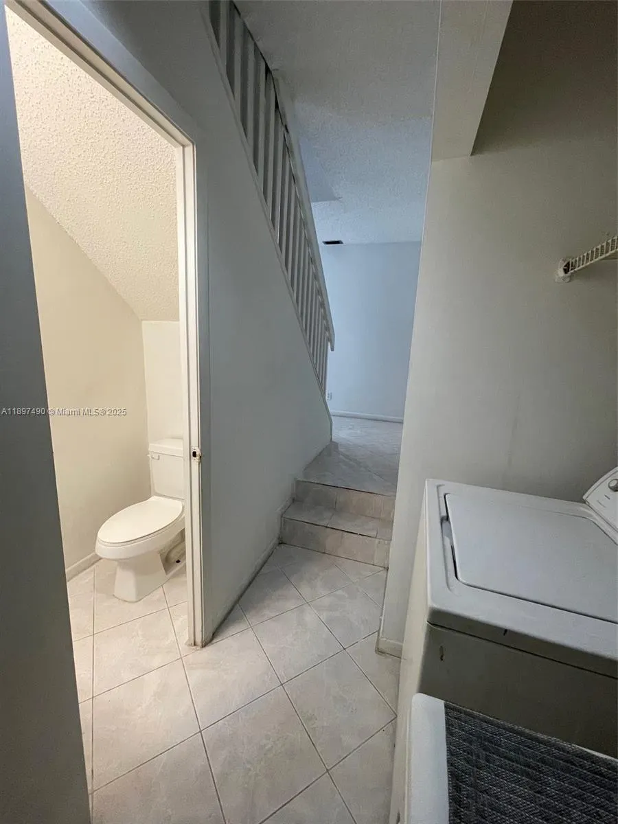 8237 NW 8th Ct, #4