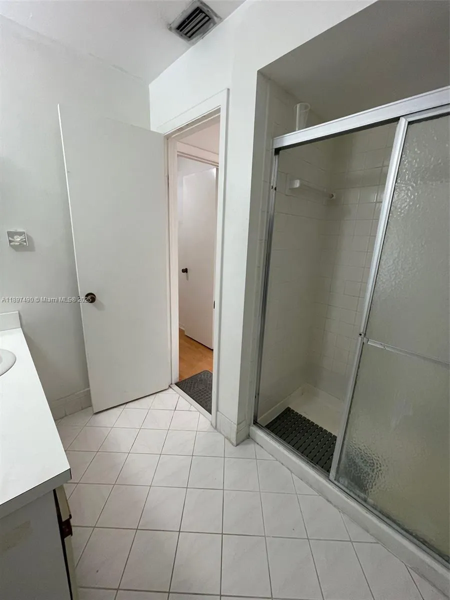 8237 NW 8th Ct, #4
