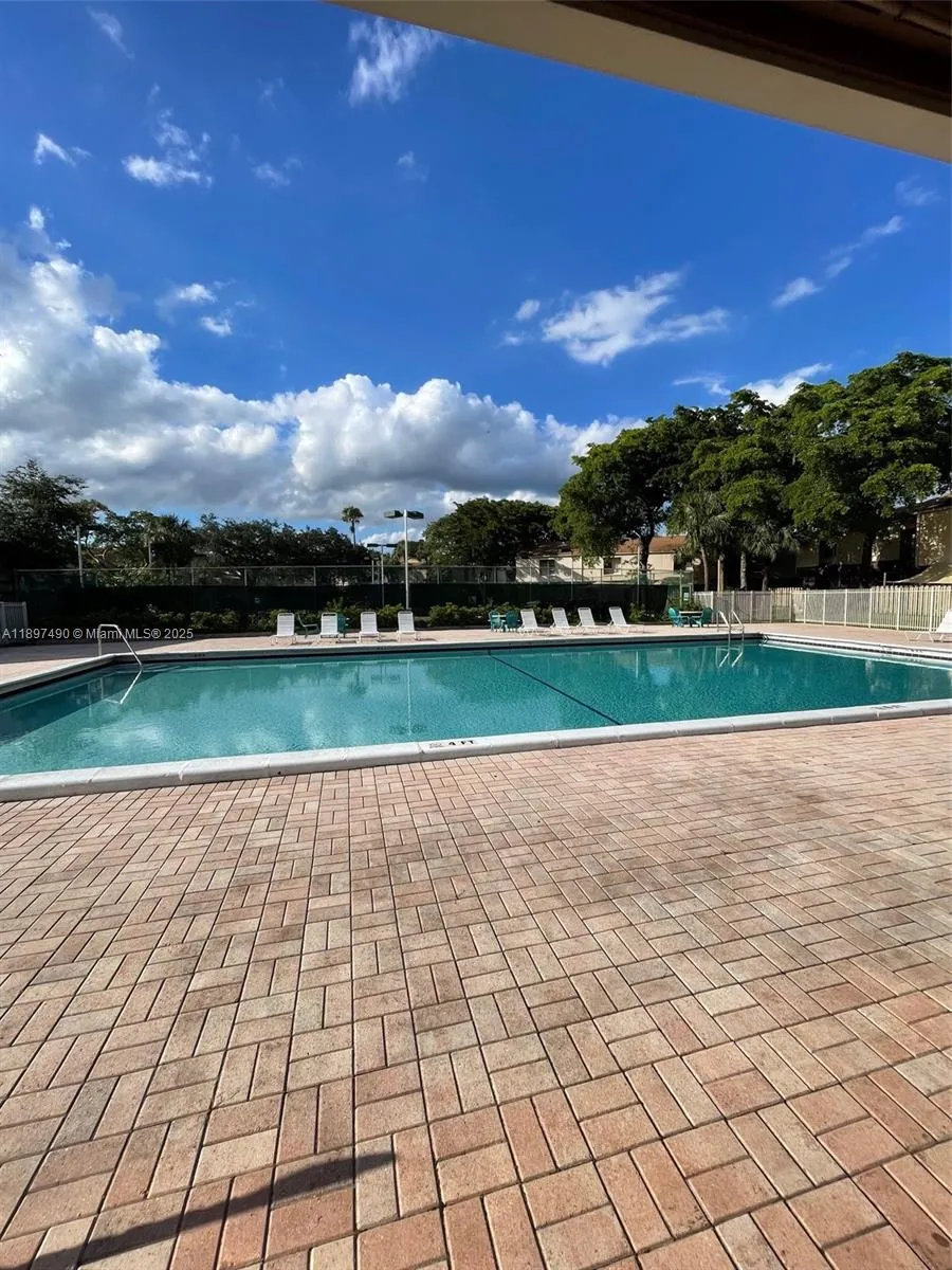 8237 NW 8th Ct, #4