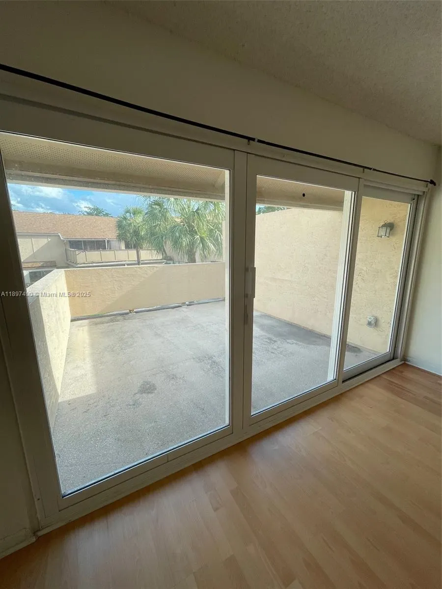 8237 NW 8th Ct, #4