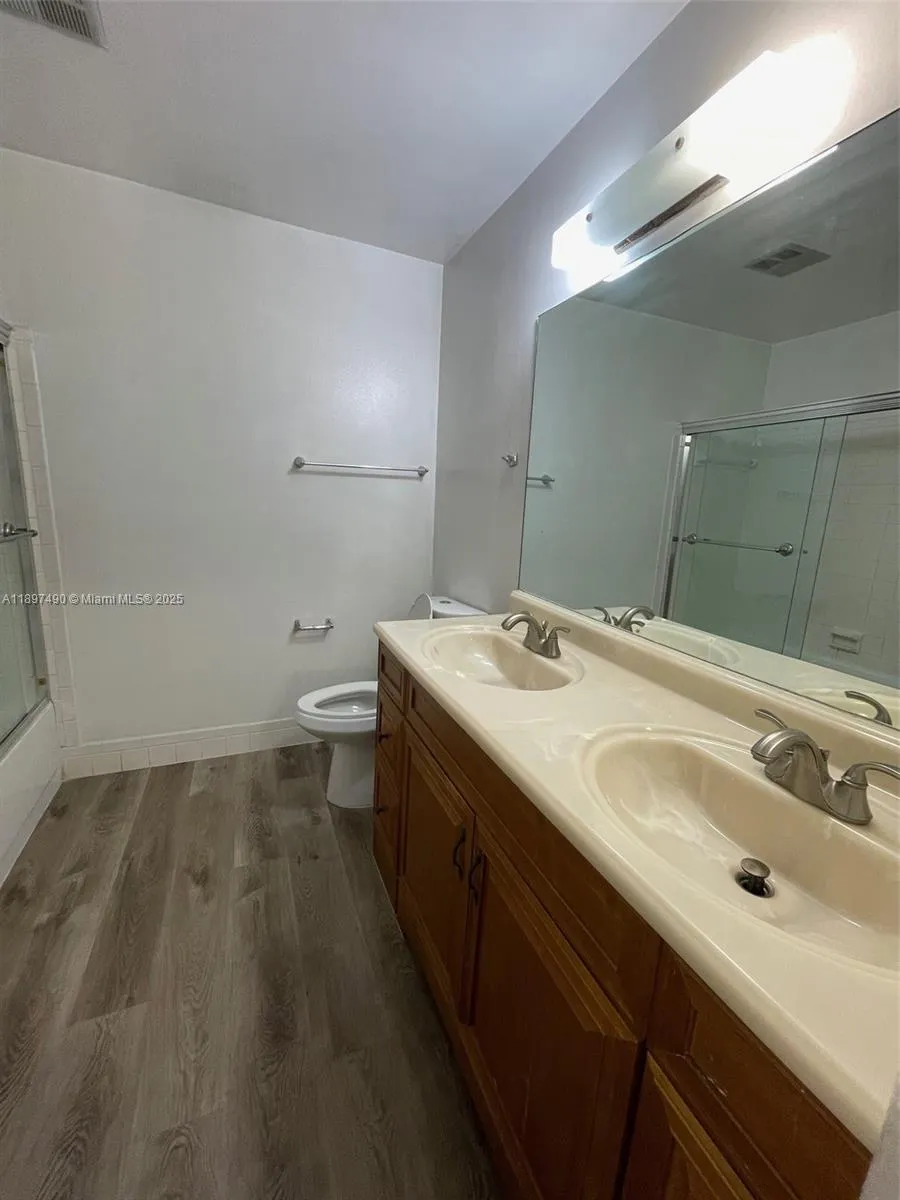 8237 NW 8th Ct, #4
