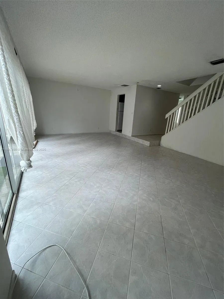 8237 NW 8th Ct, #4