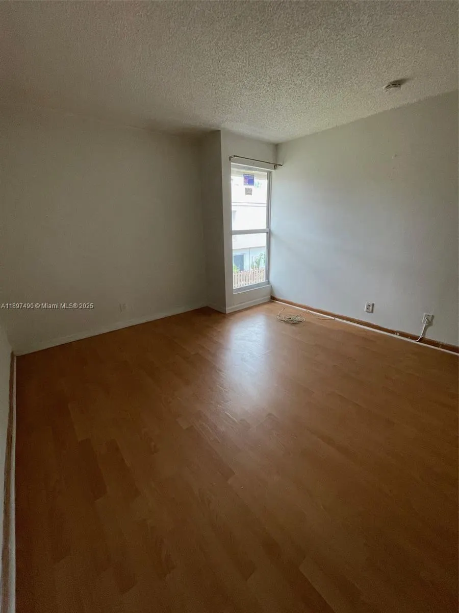 8237 NW 8th Ct, #4