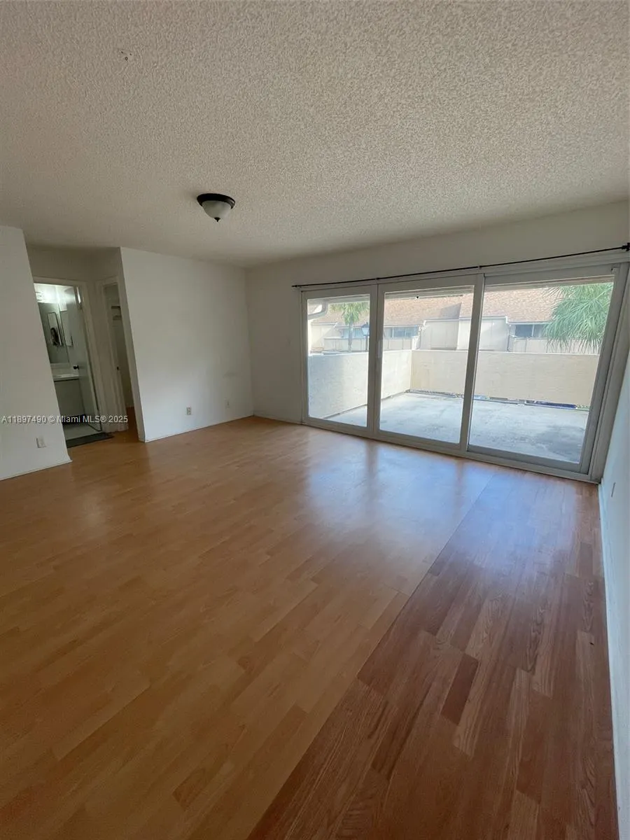 8237 NW 8th Ct, #4