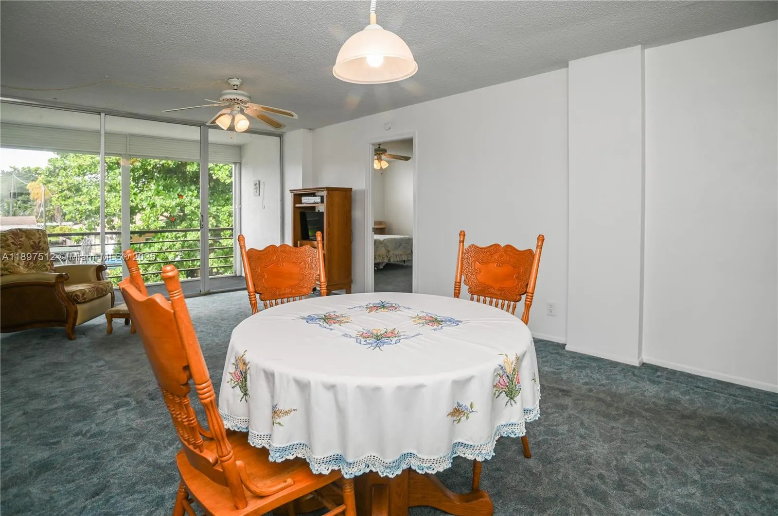 110 Royal Park Dr, #2H