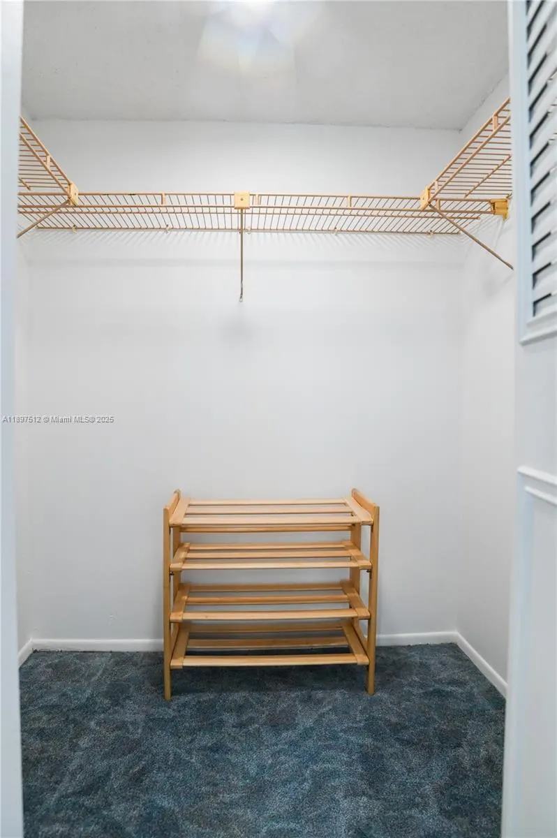 110 Royal Park Dr, #2H