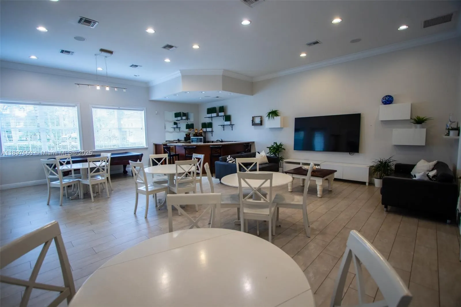 11625 W Atlantic Blvd, #2128
