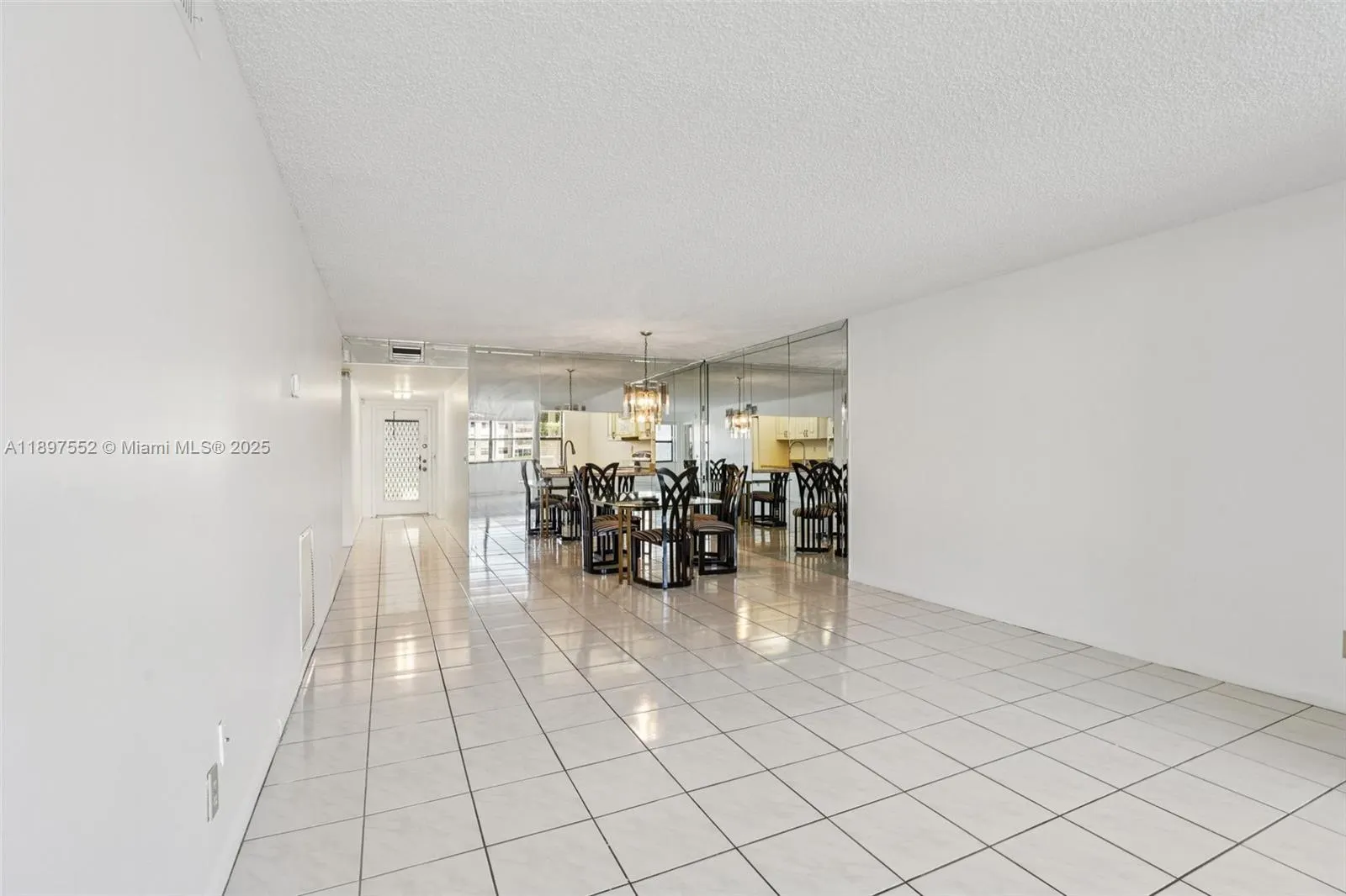 2981 N Nob Hill Rd, #108