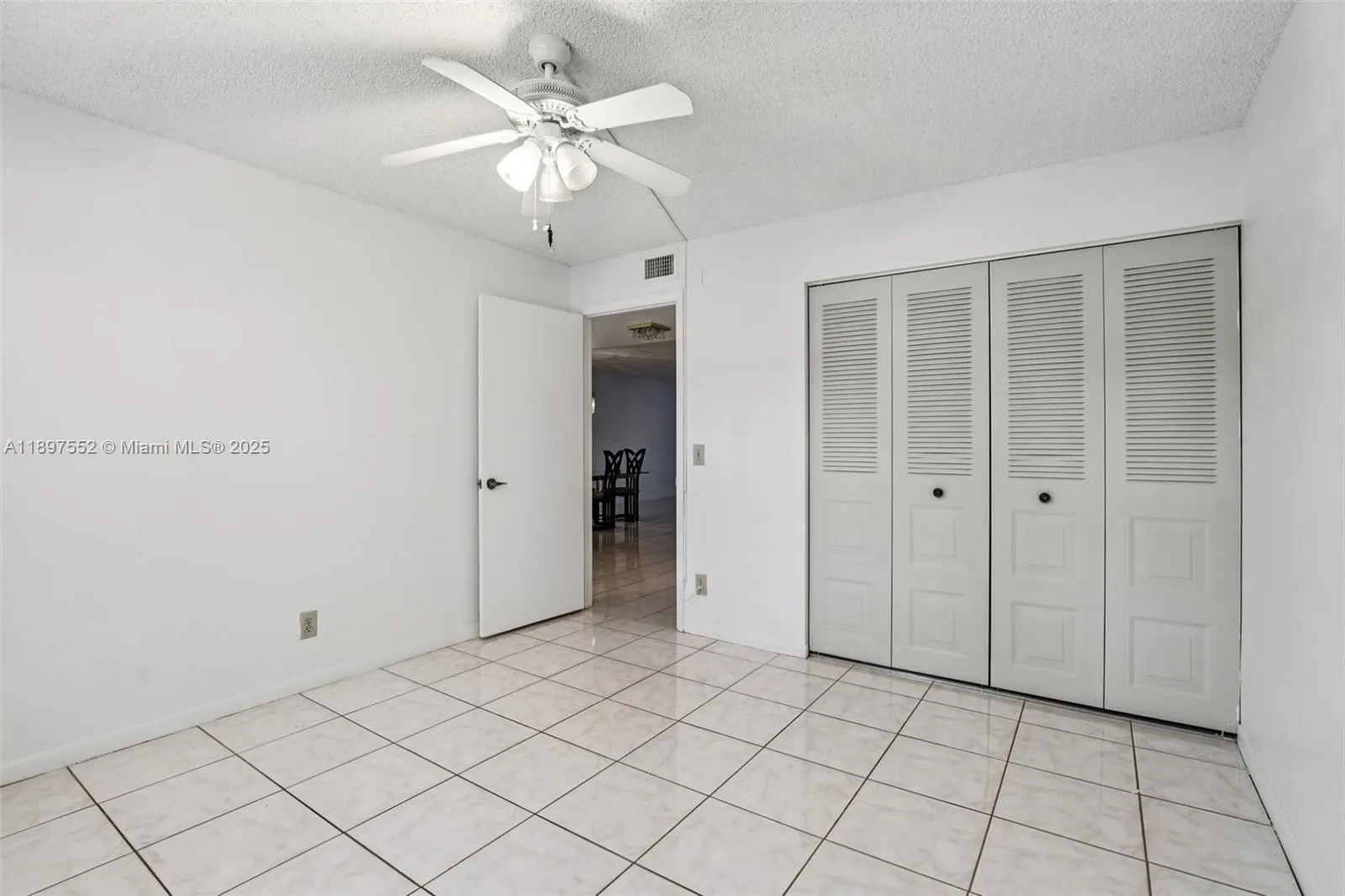 2981 N Nob Hill Rd, #108
