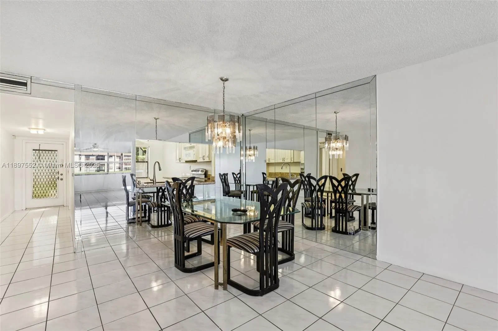 2981 N Nob Hill Rd, #108
