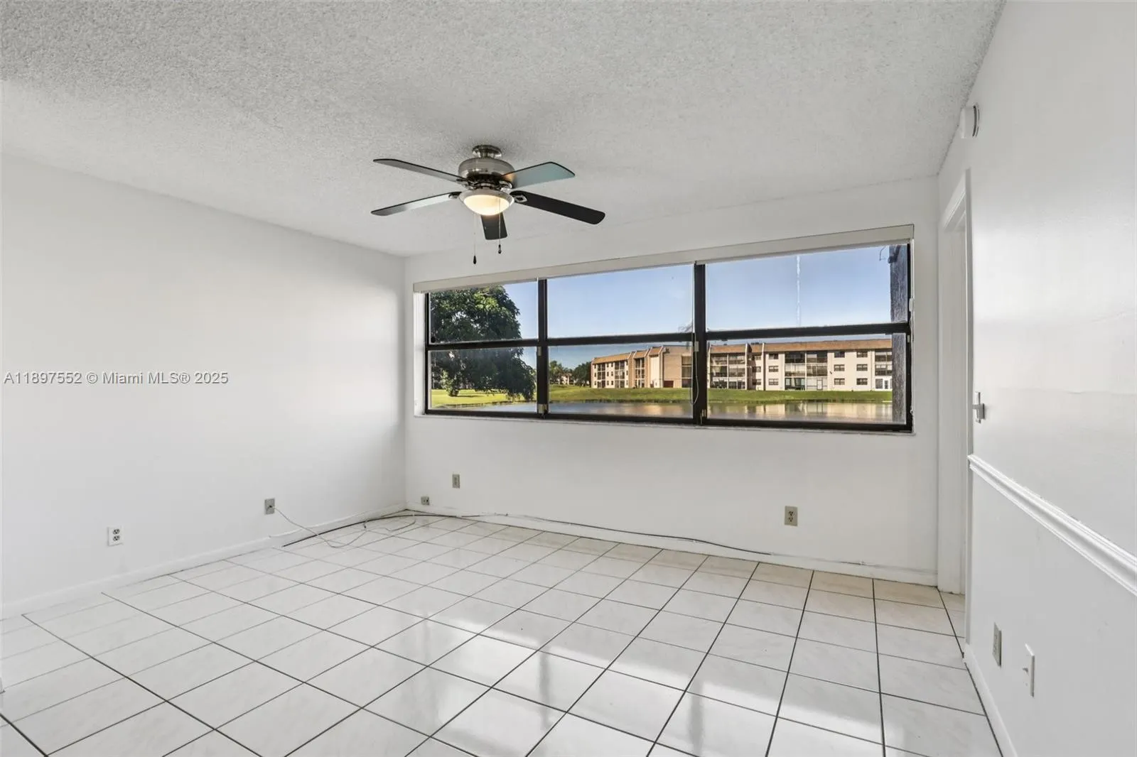 2981 N Nob Hill Rd, #108