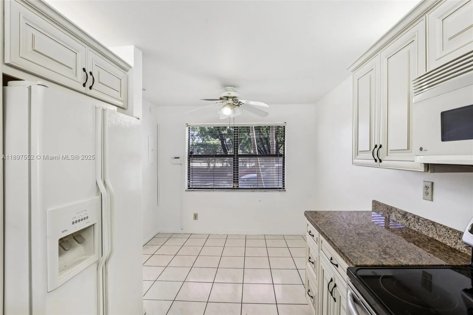 2981 N Nob Hill Rd, #108