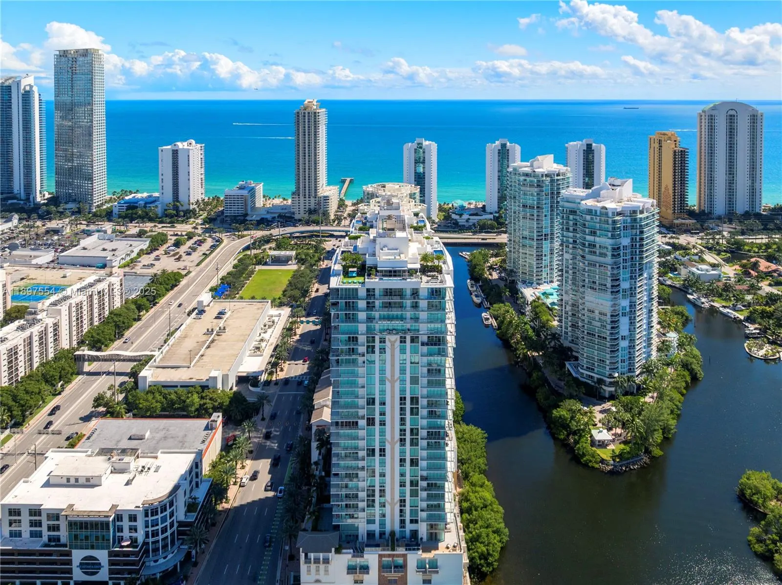 330 Sunny Isles Blvd, #5-1902