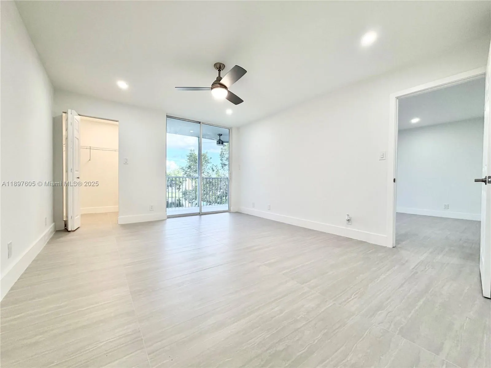 3361 NW 47th Ter, #329