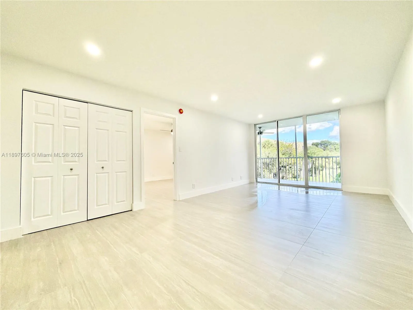 3361 NW 47th Ter, #329
