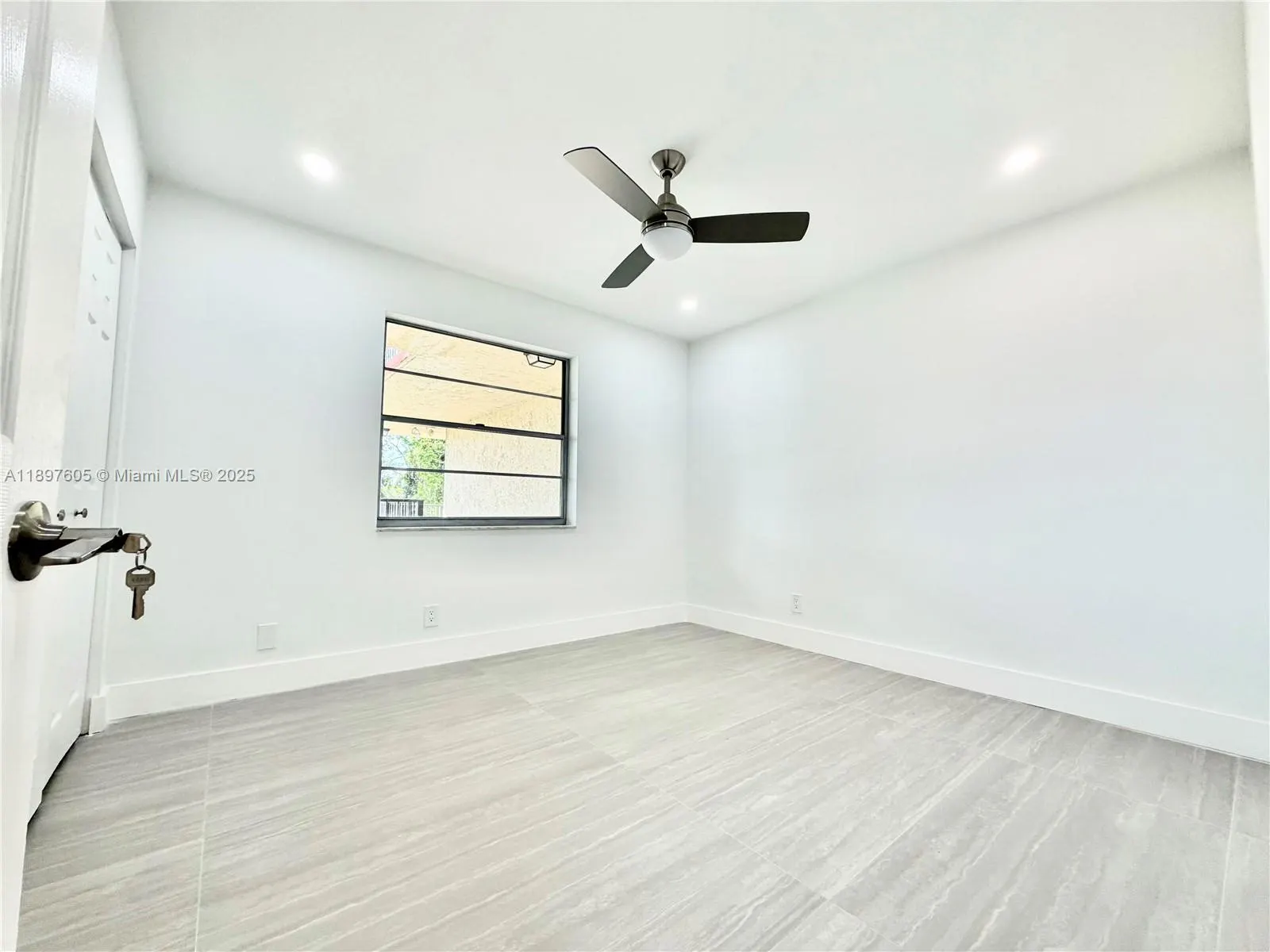 3361 NW 47th Ter, #329