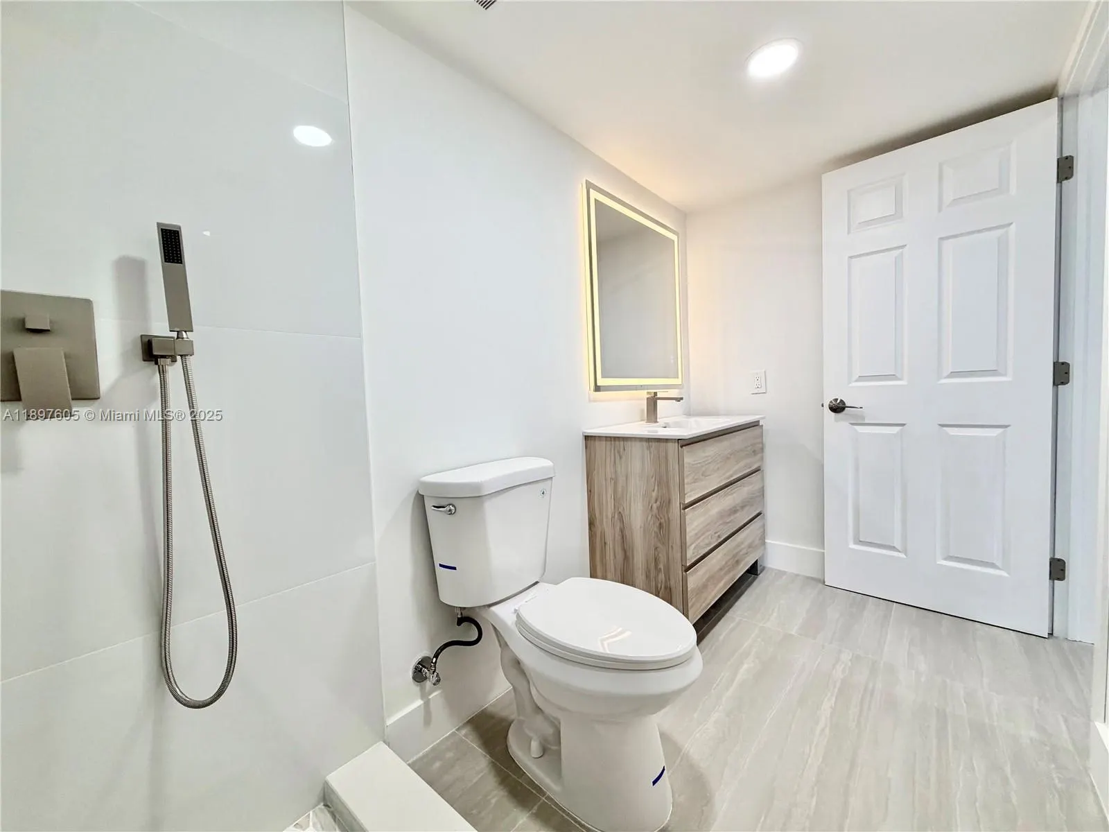 3361 NW 47th Ter, #329