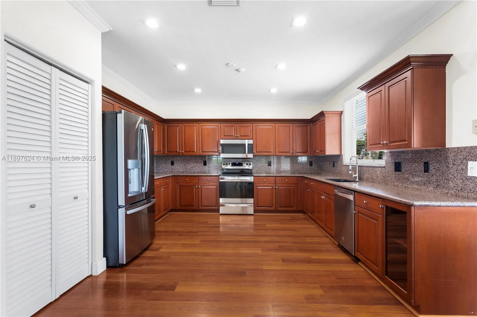 3620 Heron Ridge Ln