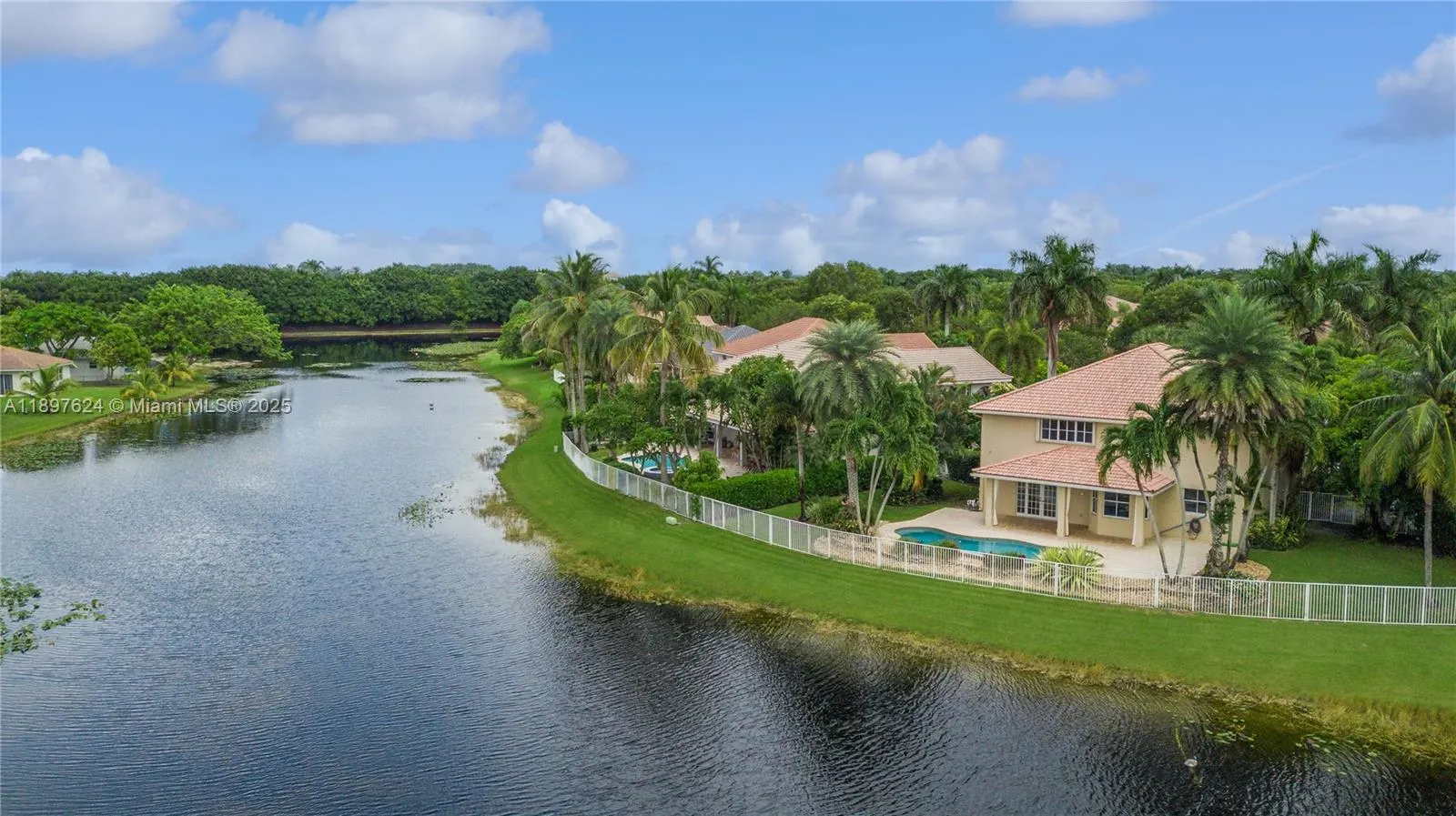 3620 Heron Ridge Ln