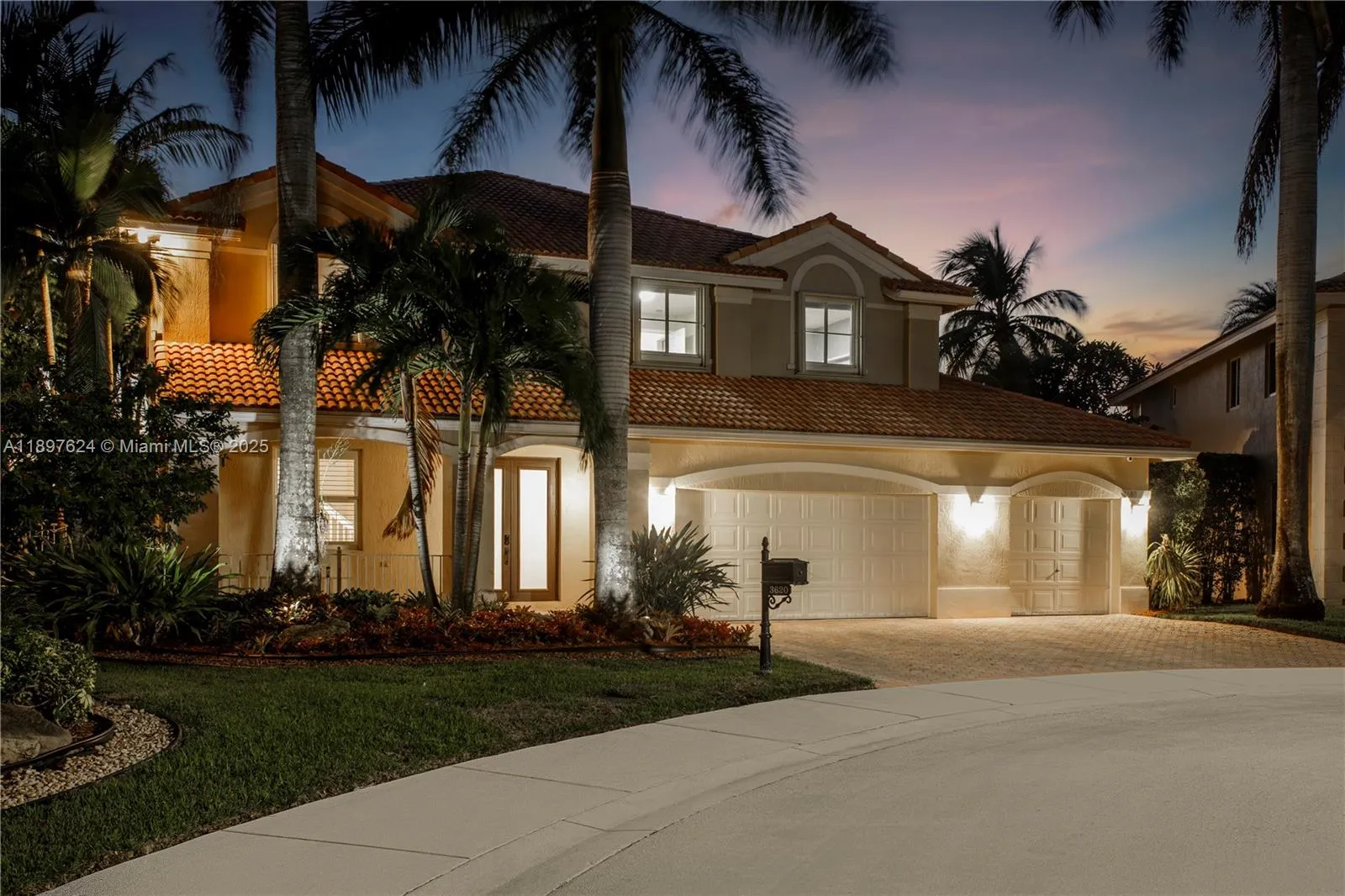 3620 Heron Ridge Ln