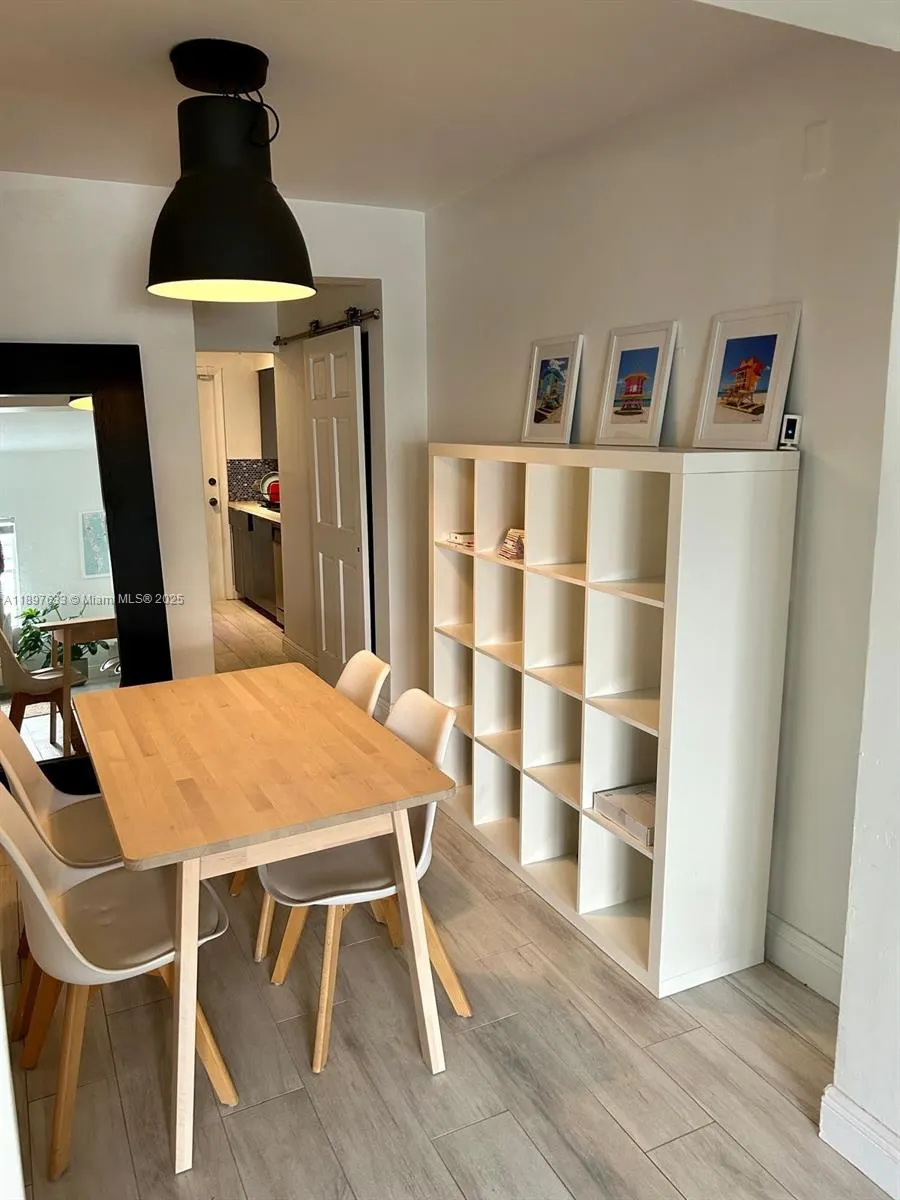 653 Michigan Ave, #1