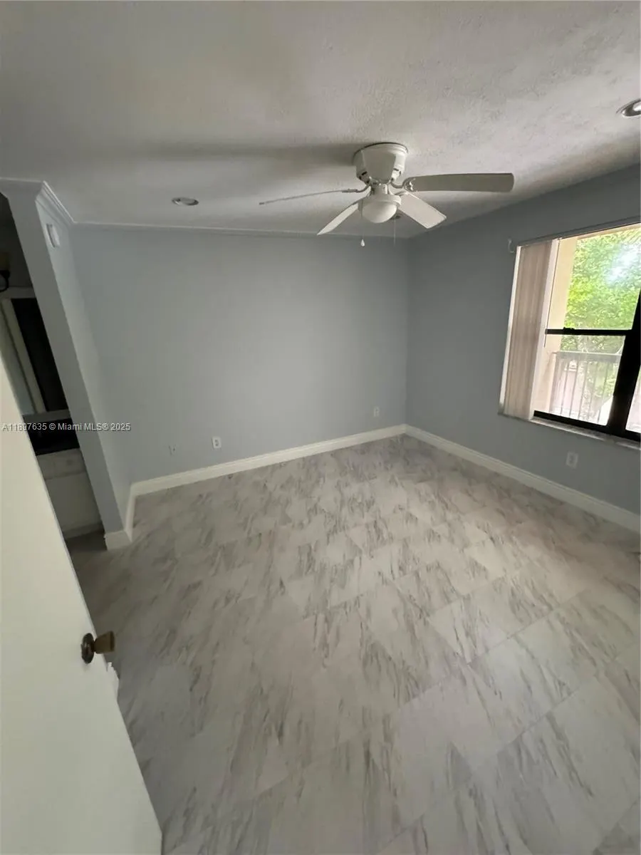 4441 W McNab Rd, #21
