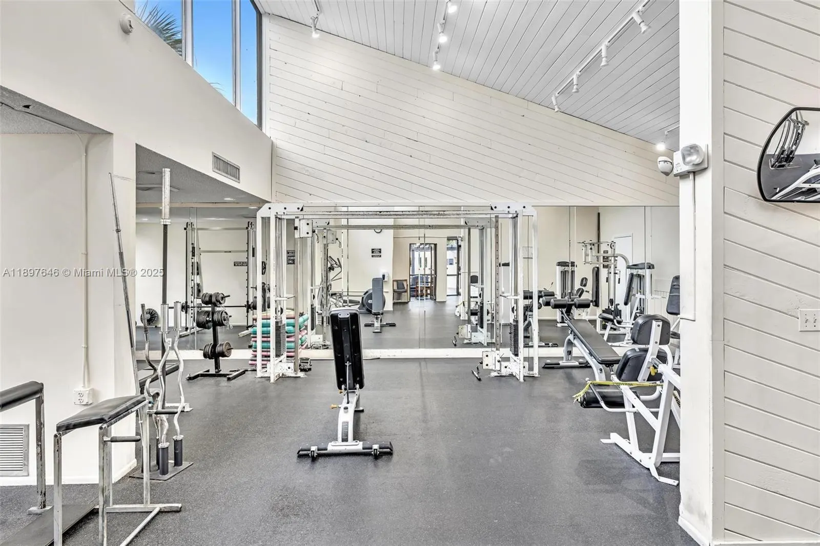 2221 Cypress Island Dr, #805