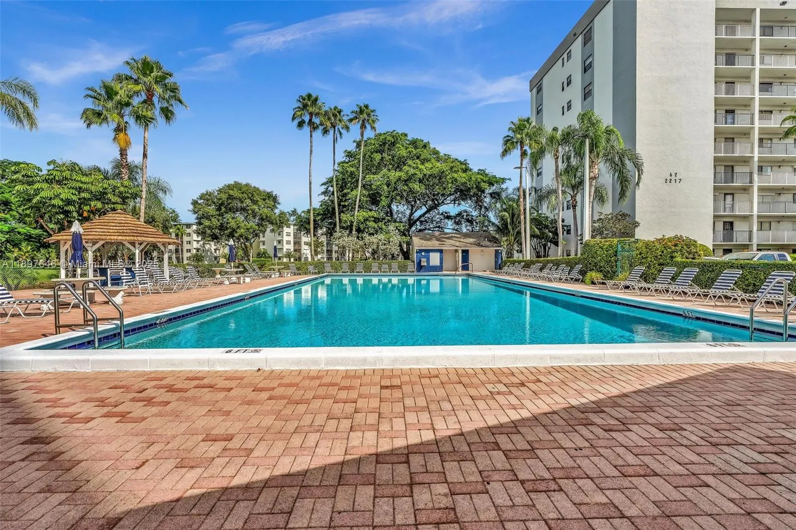 2221 Cypress Island Dr, #805