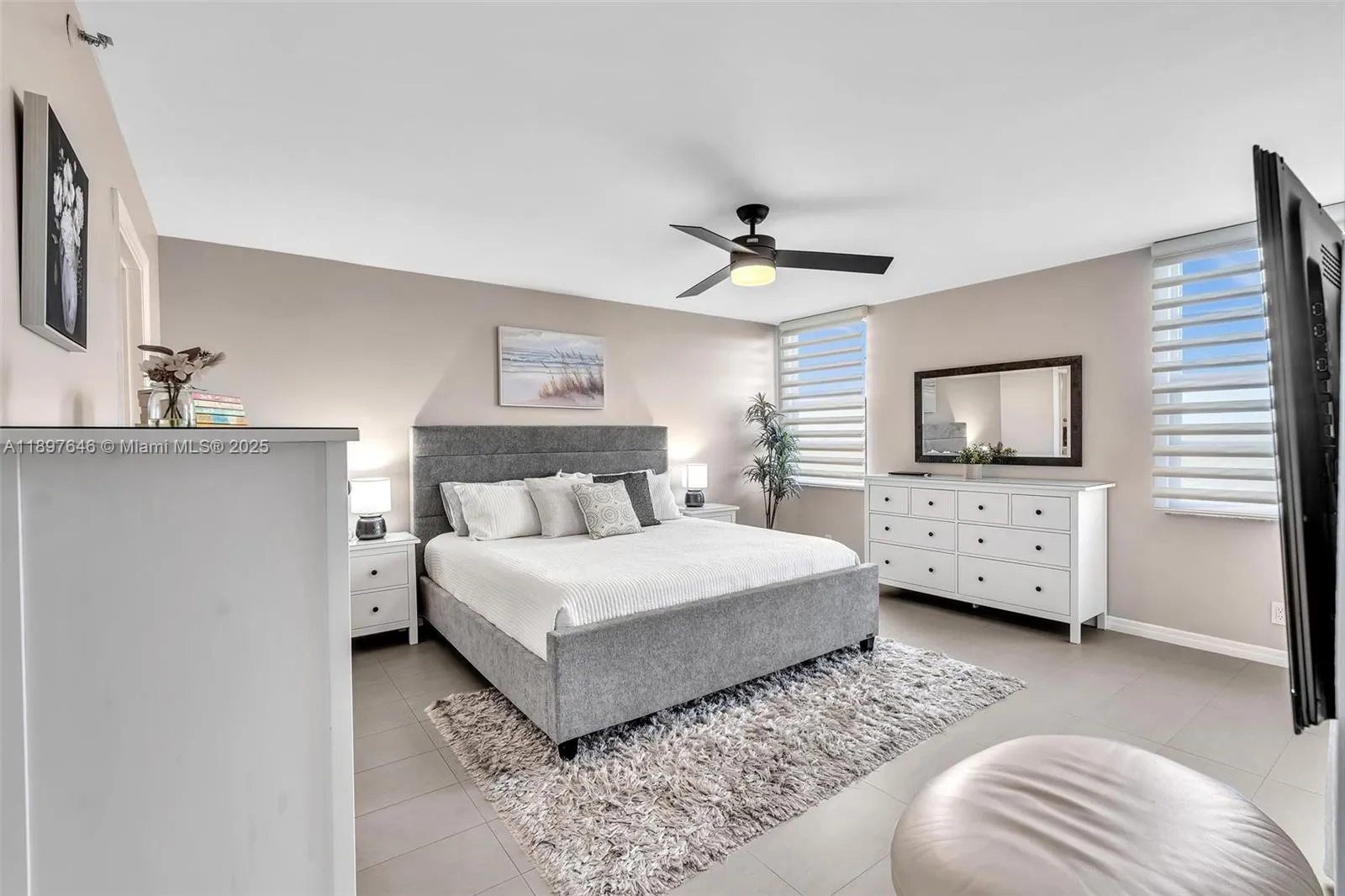 2221 Cypress Island Dr, #805