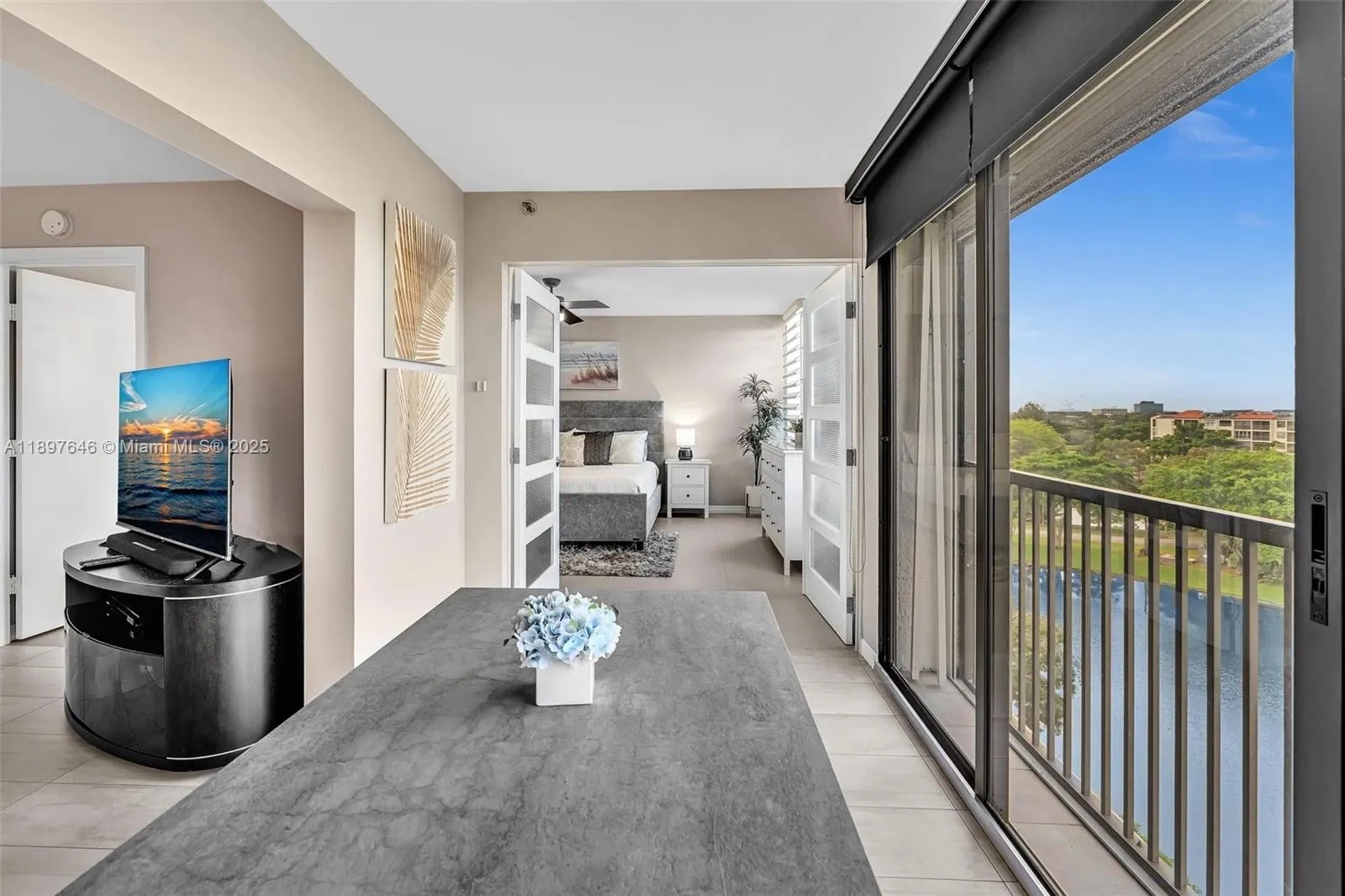 2221 Cypress Island Dr, #805