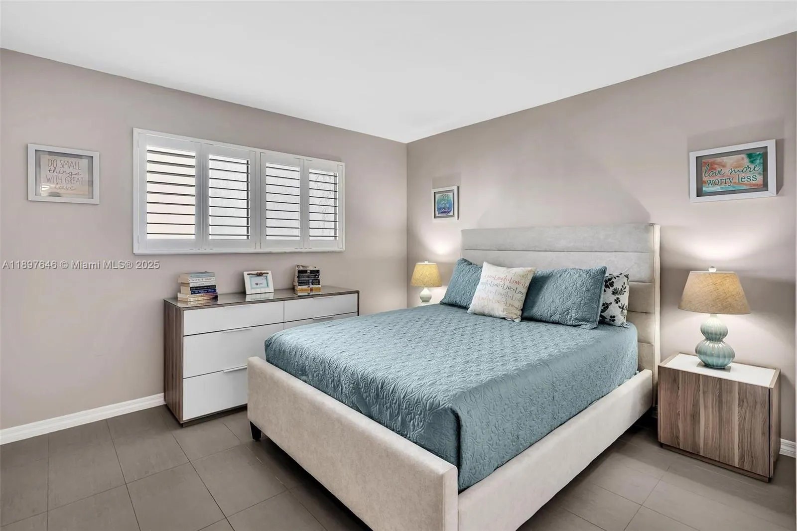 2221 Cypress Island Dr, #805