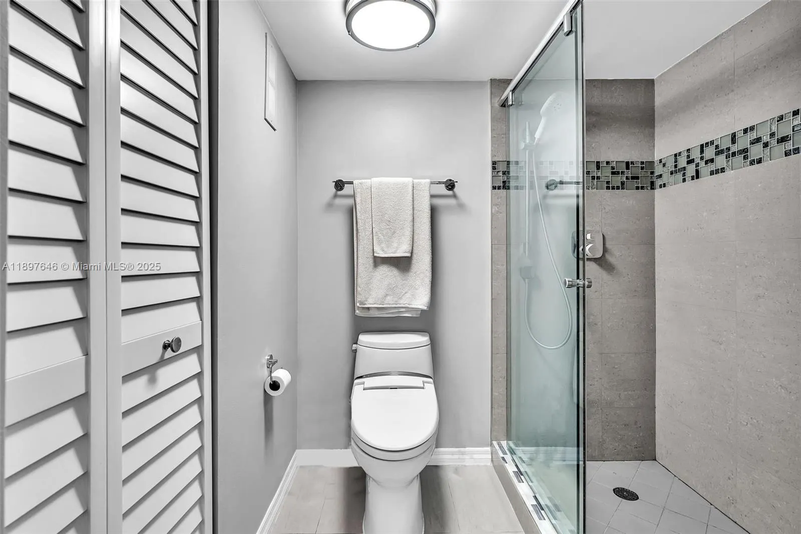 2221 Cypress Island Dr, #805