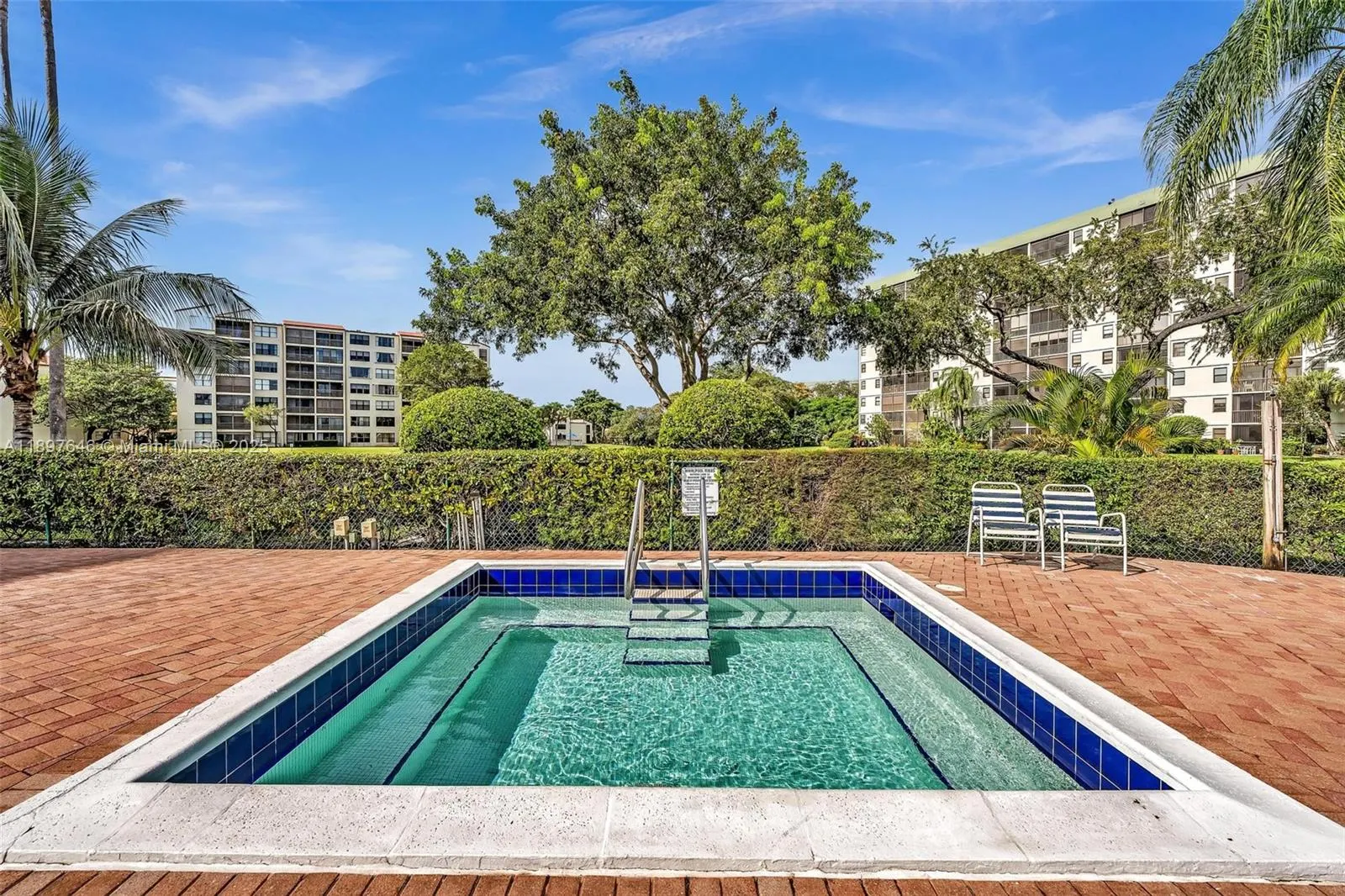 2221 Cypress Island Dr, #805